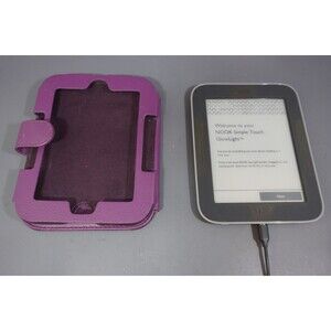 Barnes & Noble Nook Simple Touch GlowLight BNRV350 Bundle w Cover & Cable